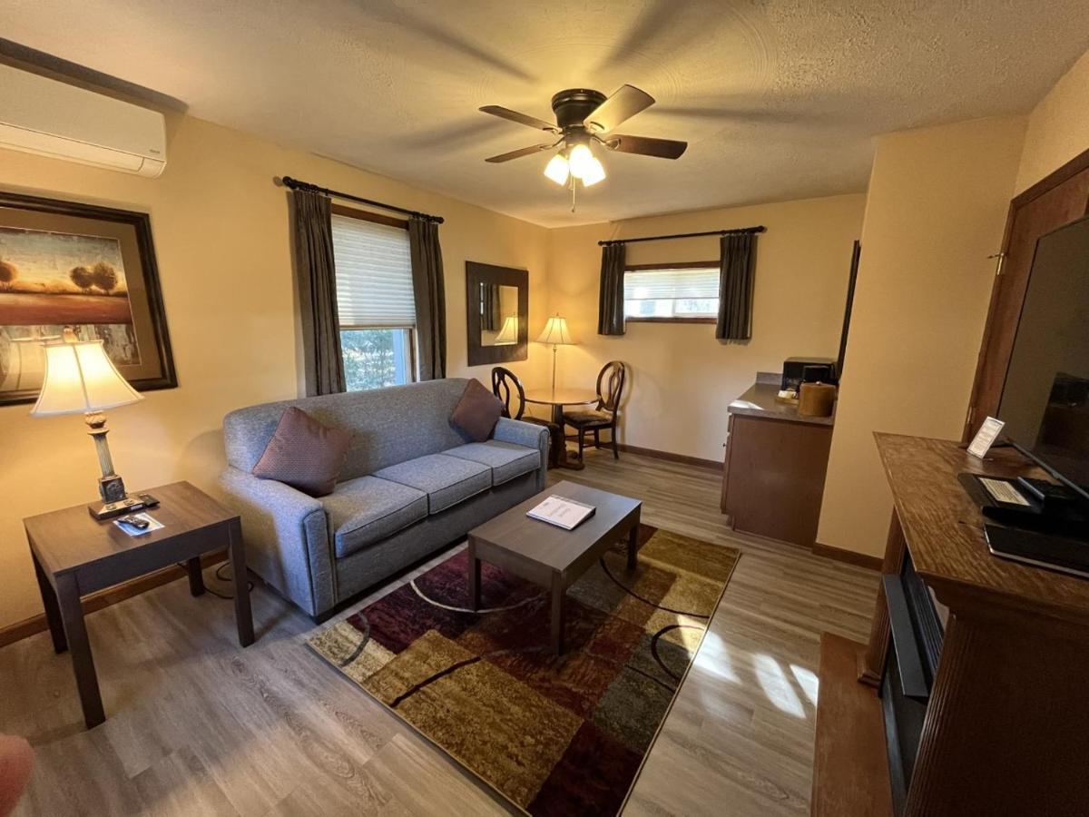 Woodfield Manor - A Sundance Vacations Property Cresco المظهر الخارجي الصورة